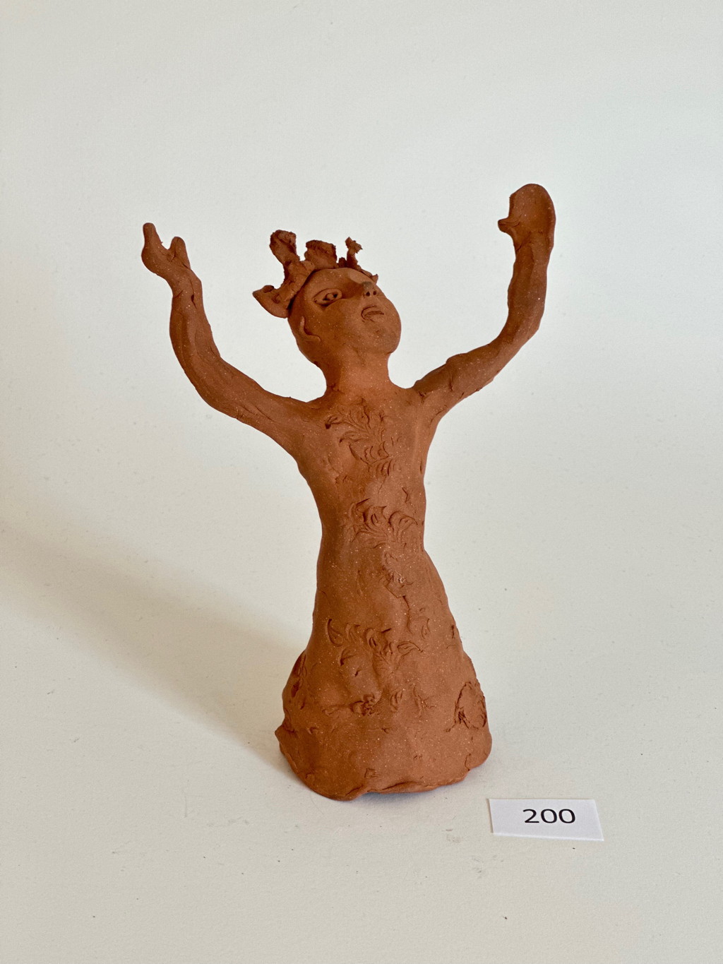 200